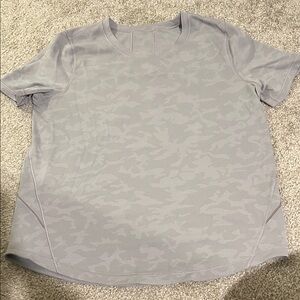 Gray Camouflage lululemon women’s shirt size 8 work with two snags on back